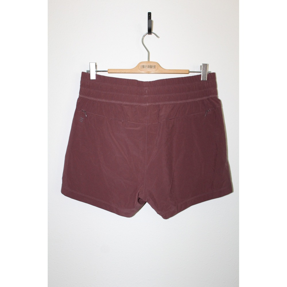 Free Fly Women's Pull On Athletic Shorts Mahogany Plum Size L Smocked Waist Rust - Picture 3 of 9